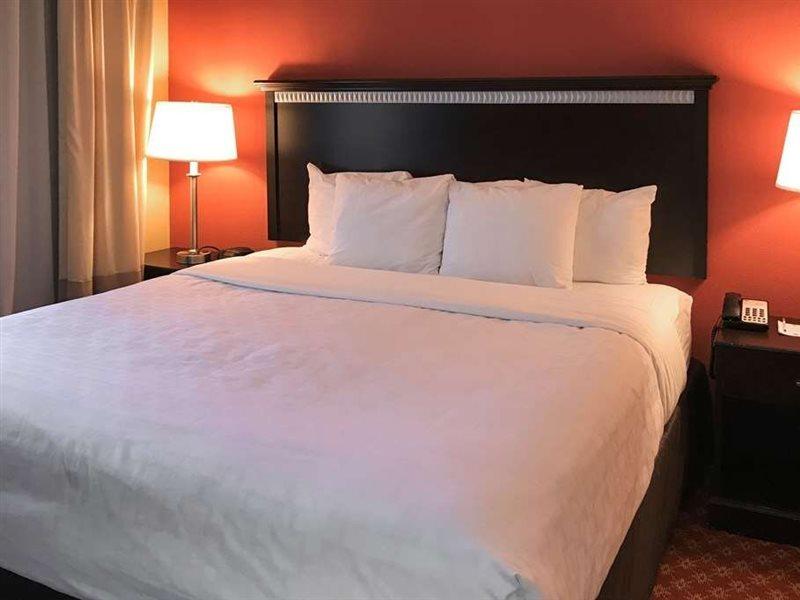 Clarion Hotel & Conference Center Toms River Eksteriør billede