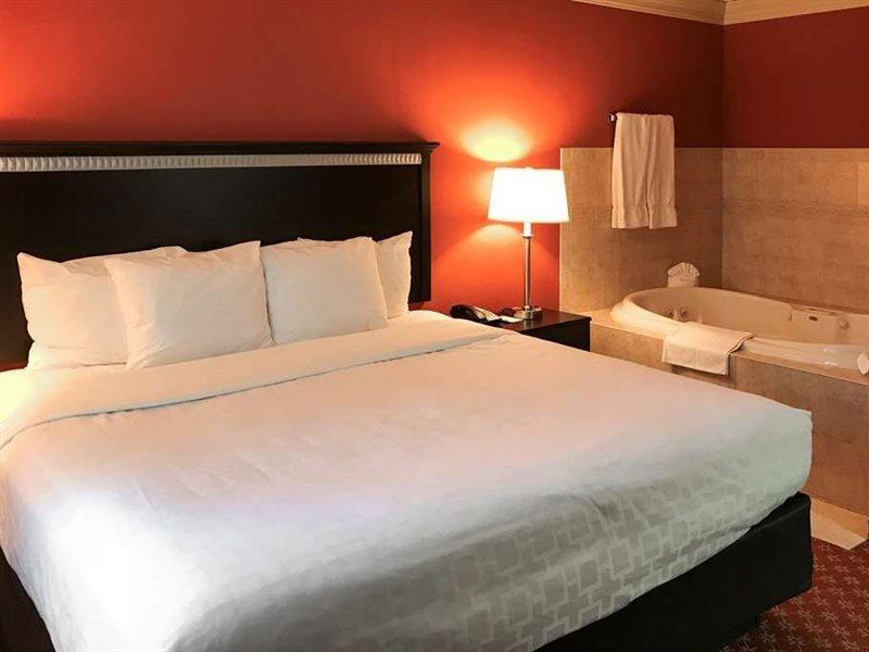 Clarion Hotel & Conference Center Toms River Eksteriør billede