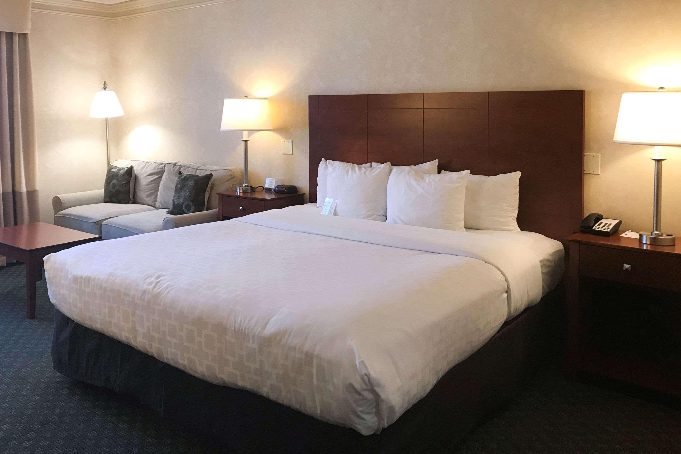 Clarion Hotel & Conference Center Toms River Eksteriør billede