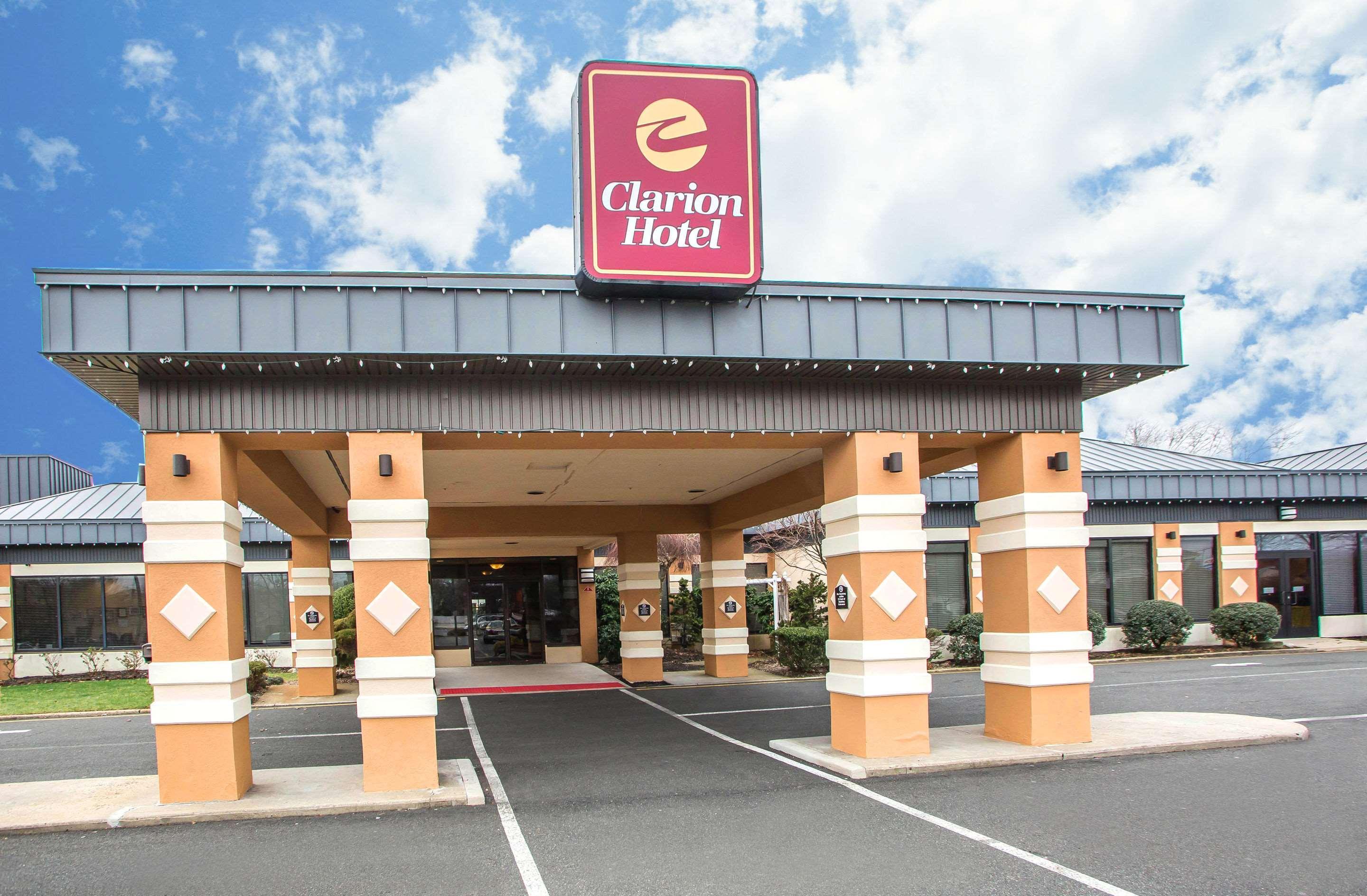 Clarion Hotel & Conference Center Toms River Eksteriør billede