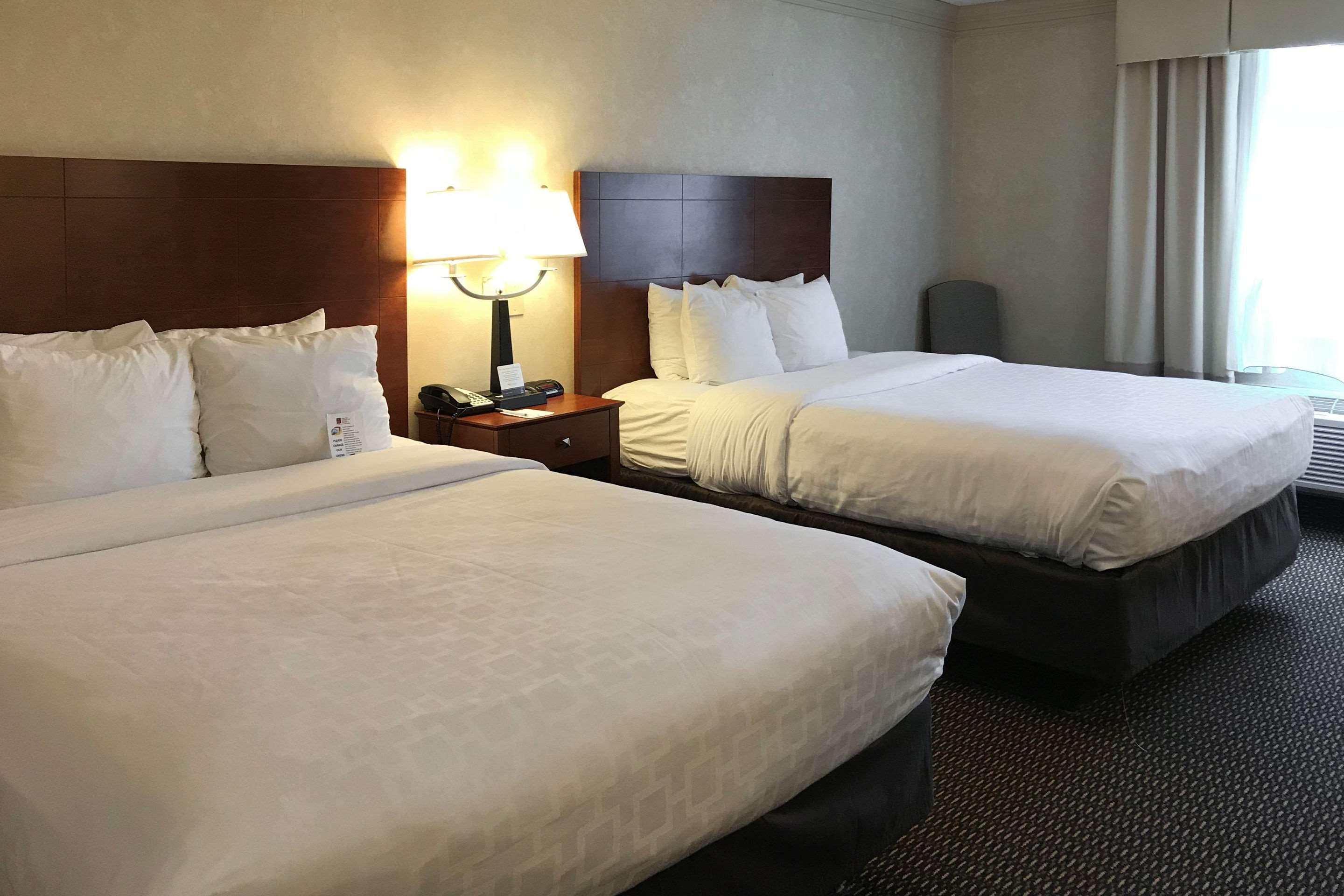 Clarion Hotel & Conference Center Toms River Eksteriør billede