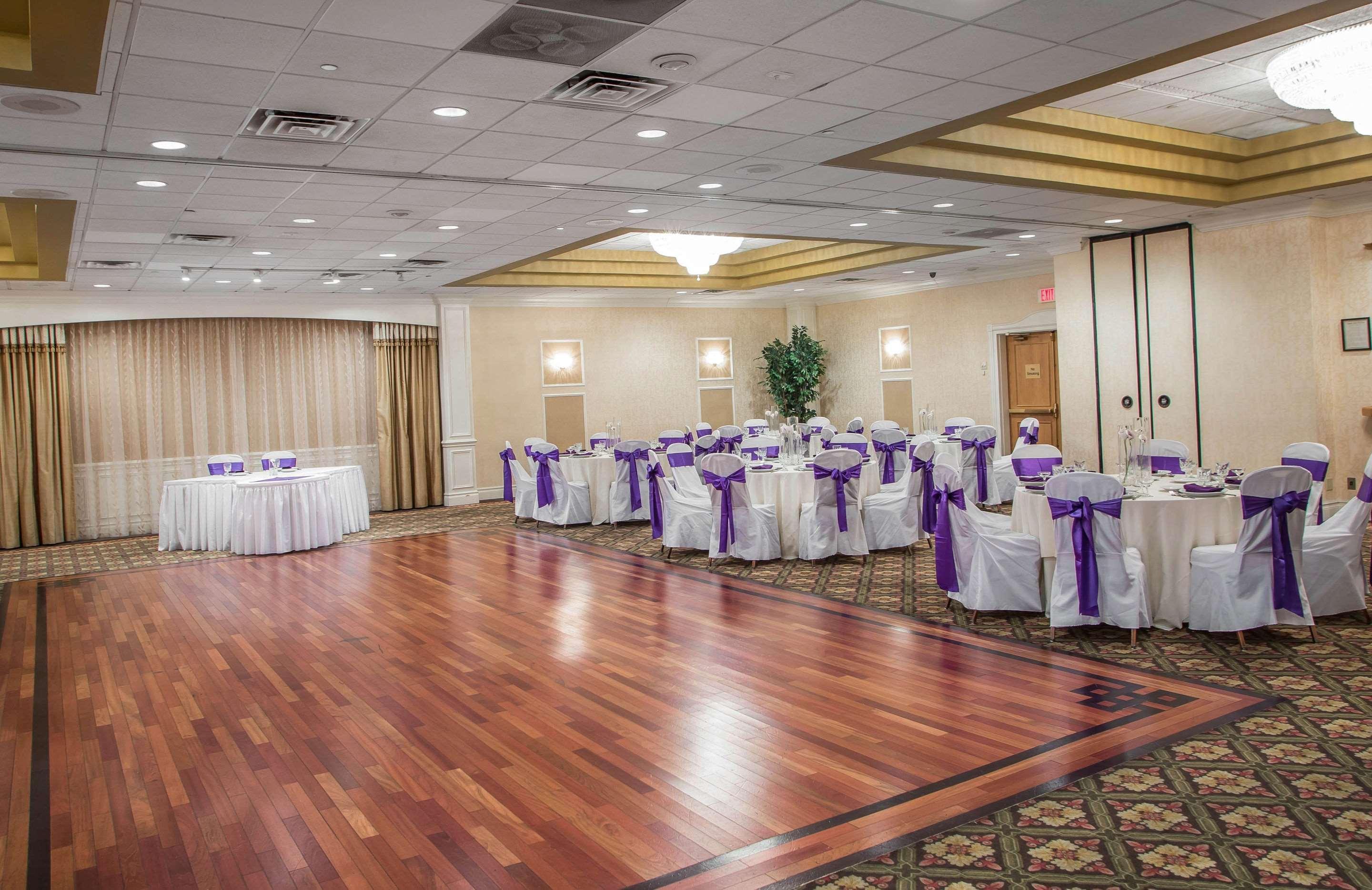Clarion Hotel & Conference Center Toms River Eksteriør billede