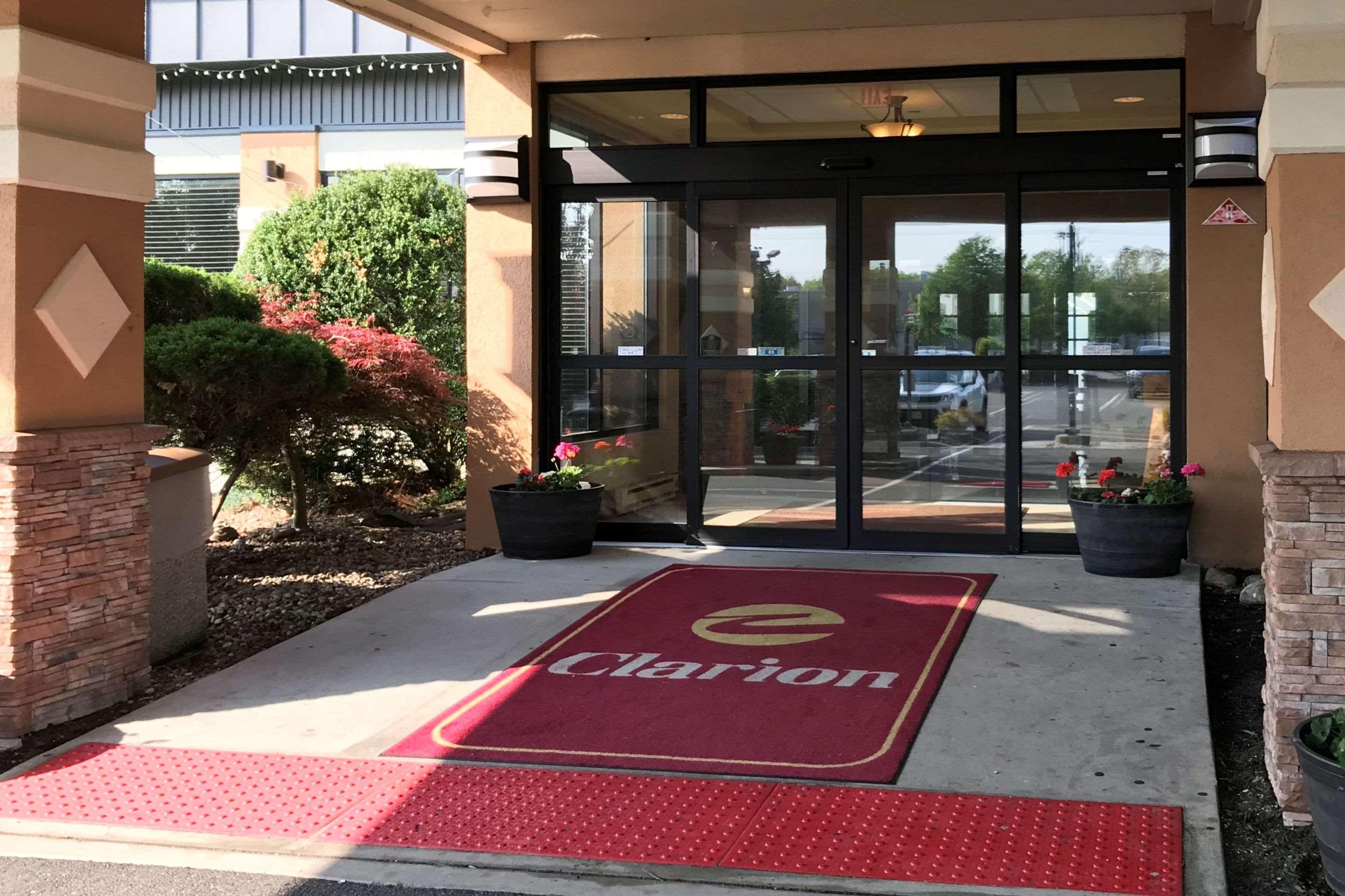 Clarion Hotel & Conference Center Toms River Eksteriør billede
